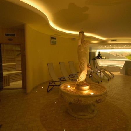 Hotel Baita Montana Livigno Eksteriør bilde