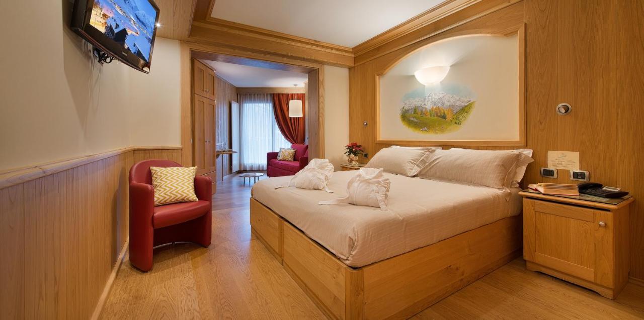 Hotel Baita Montana Livigno Eksteriør bilde