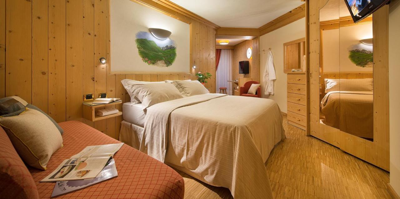 Hotel Baita Montana Livigno Eksteriør bilde