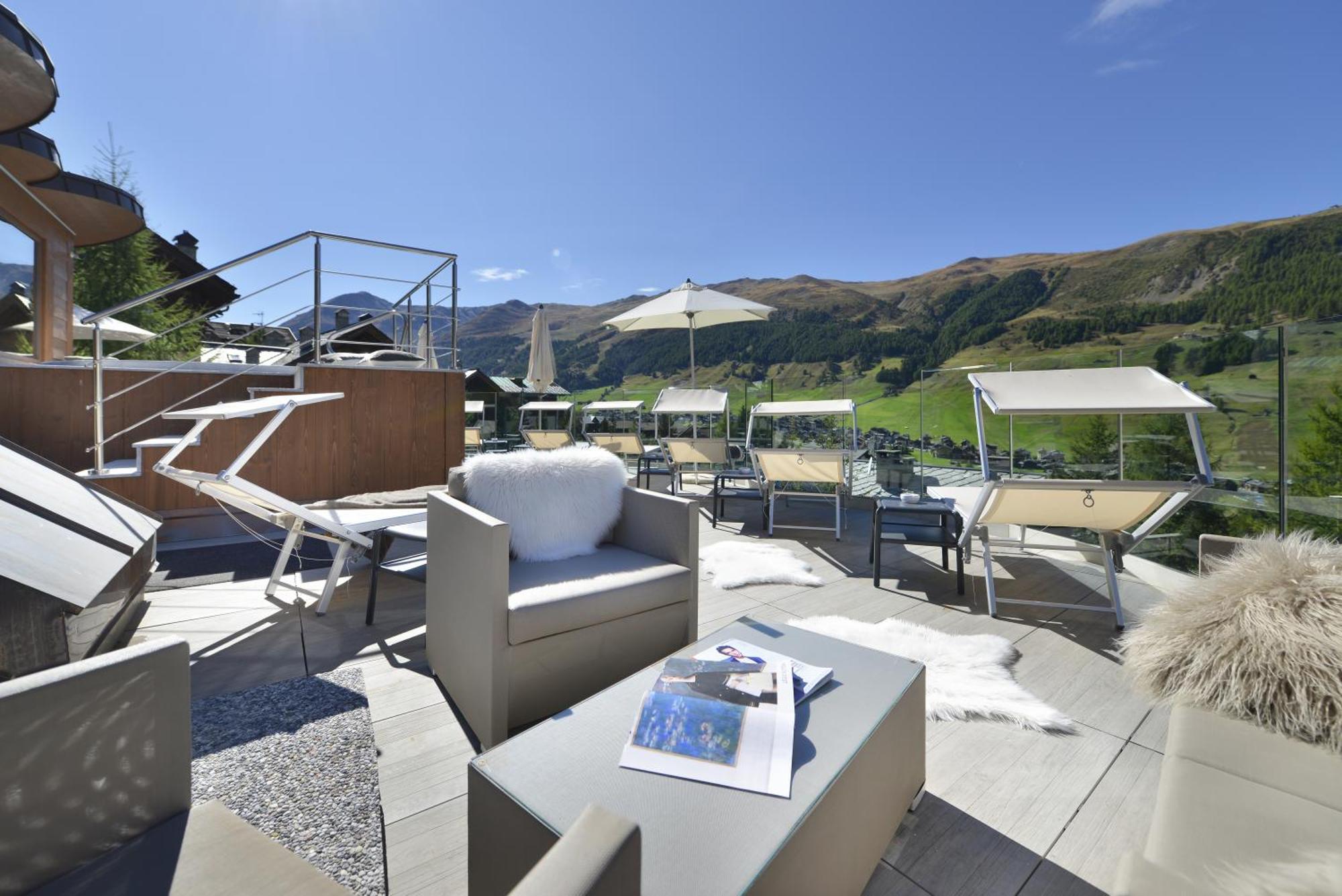 Hotel Baita Montana Livigno Eksteriør bilde