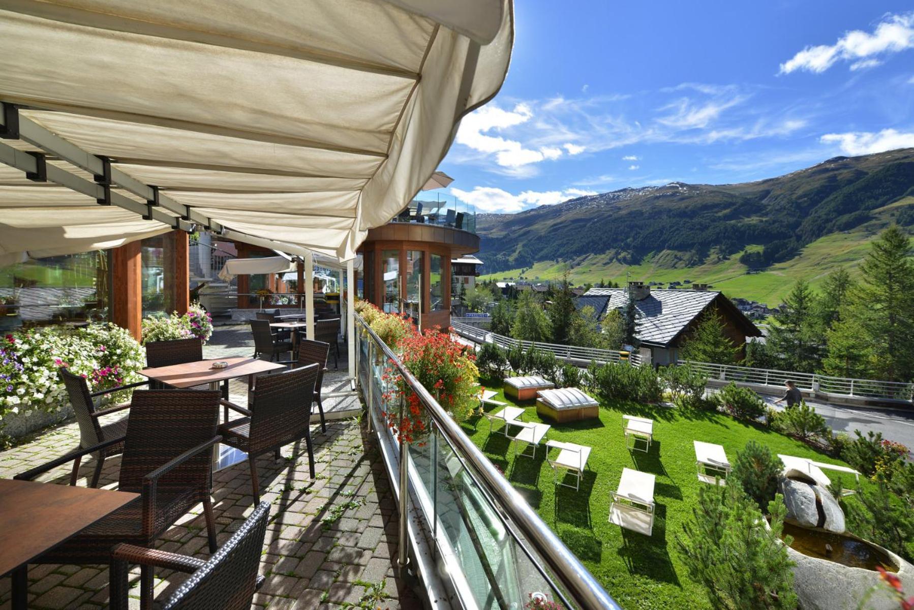 Hotel Baita Montana Livigno Eksteriør bilde