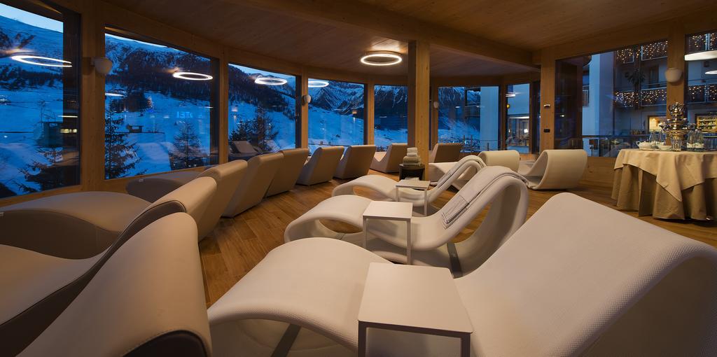 Hotel Baita Montana Livigno Eksteriør bilde