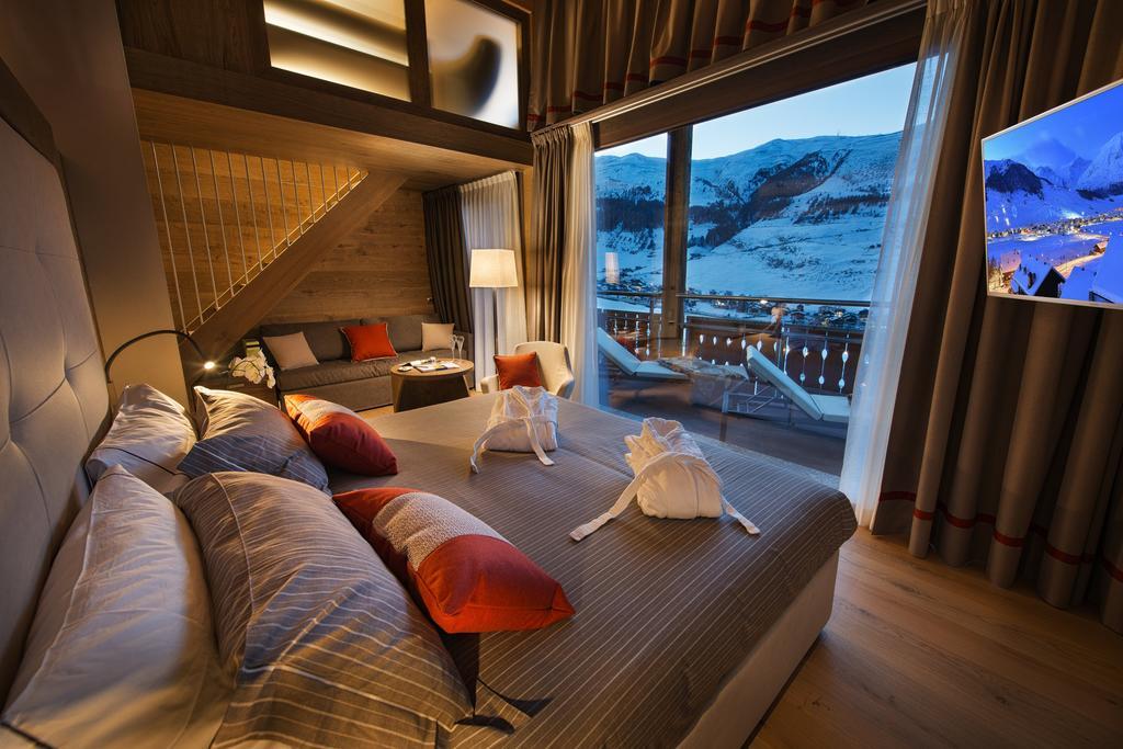 Hotel Baita Montana Livigno Eksteriør bilde