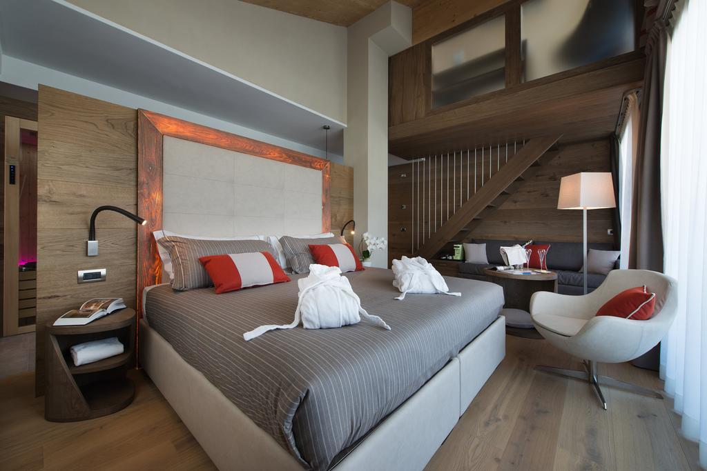 Hotel Baita Montana Livigno Eksteriør bilde