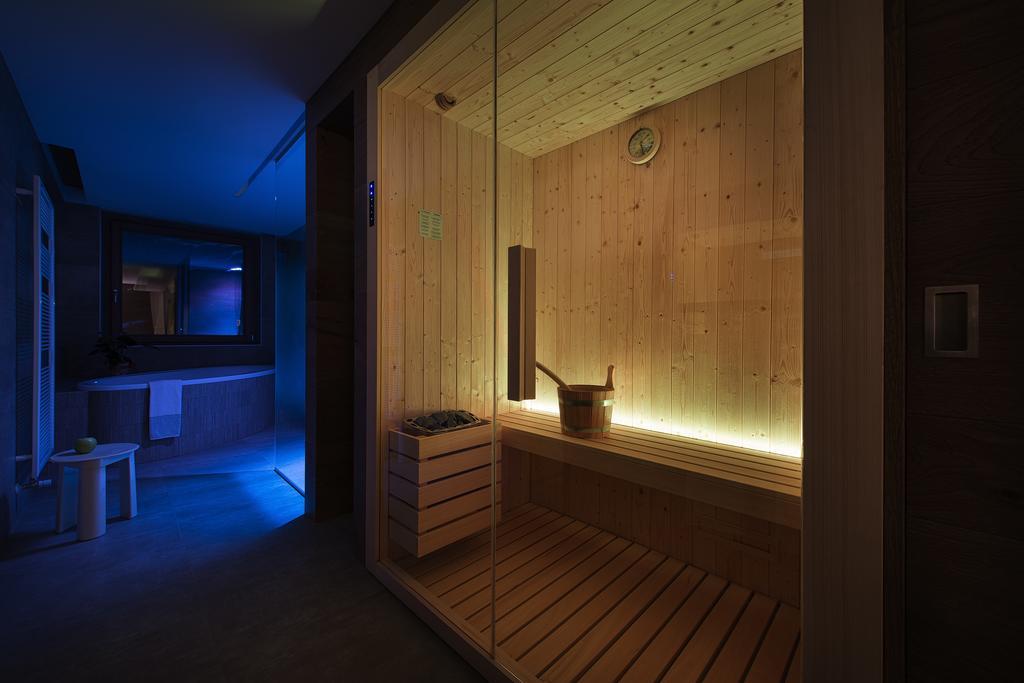 Hotel Baita Montana Livigno Eksteriør bilde